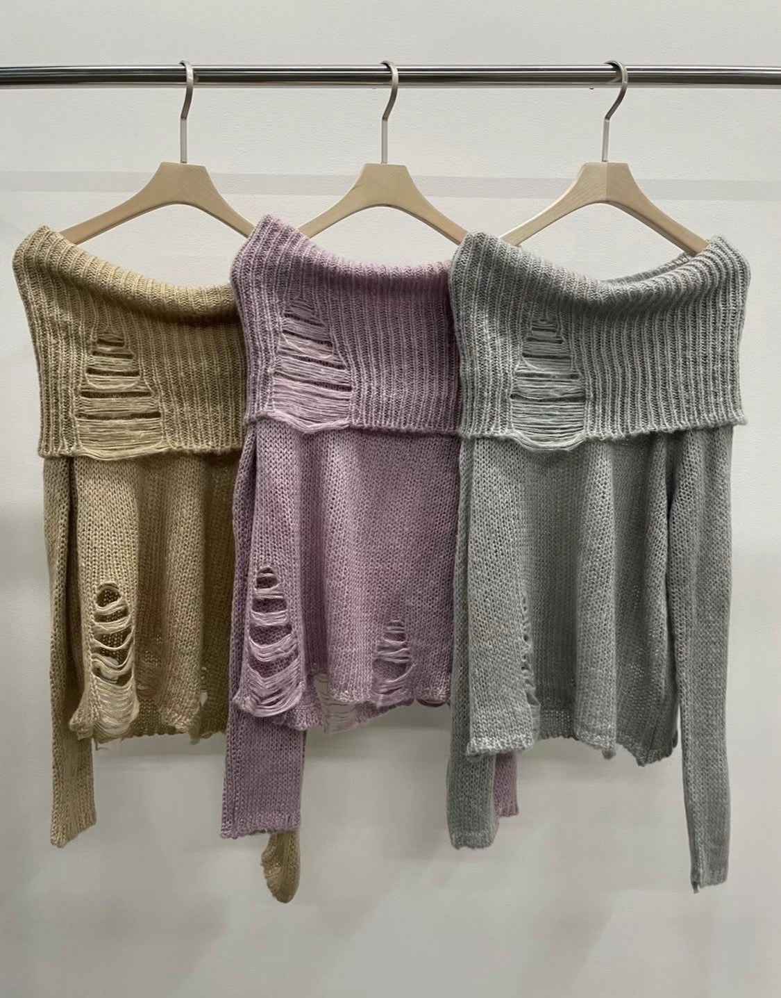 [ 約會裝 best picks! 🎀 ] damaged off shoulder knit / grey