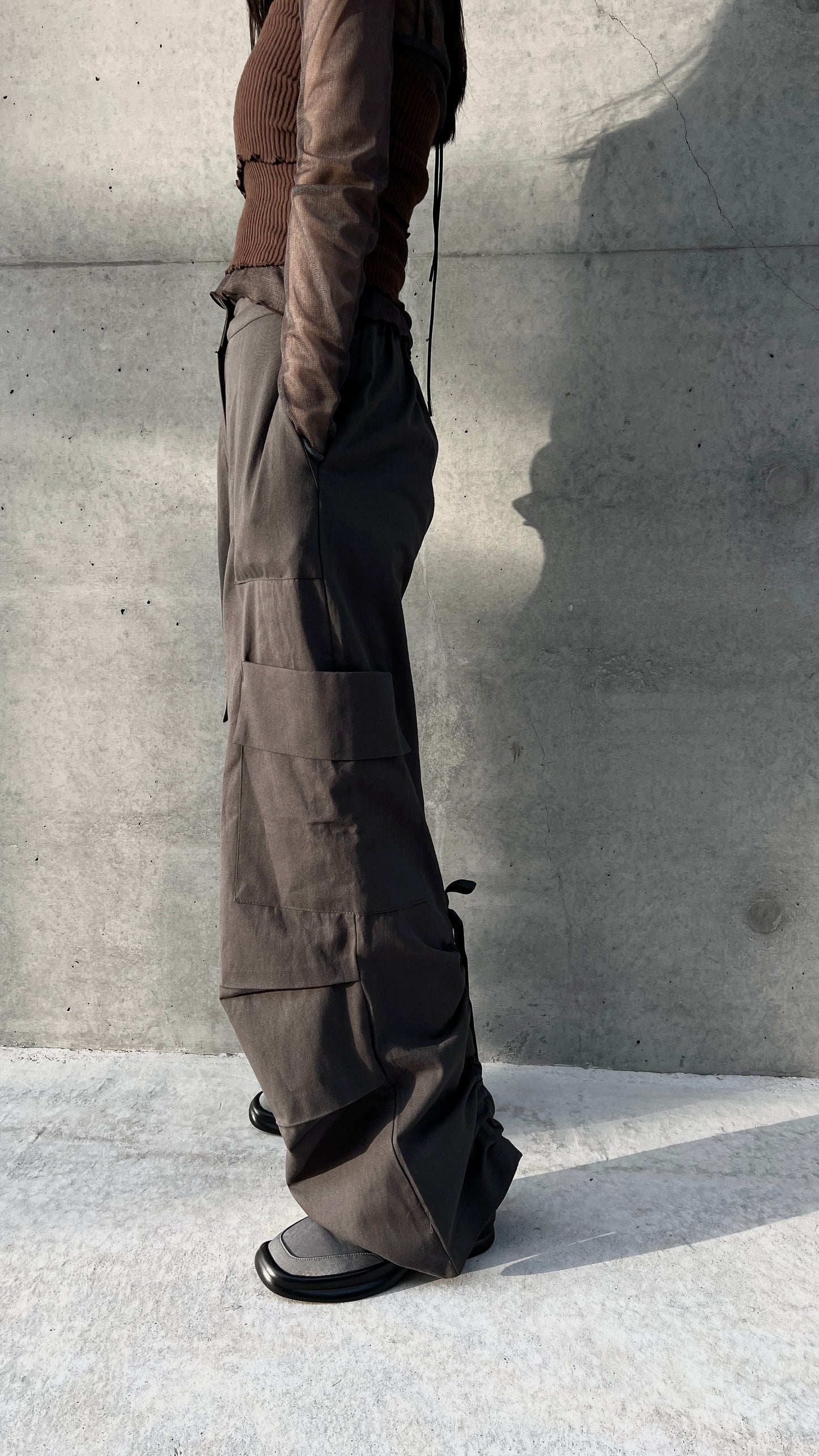 【一日限定價！】Back ribbon cargo pants/ grey