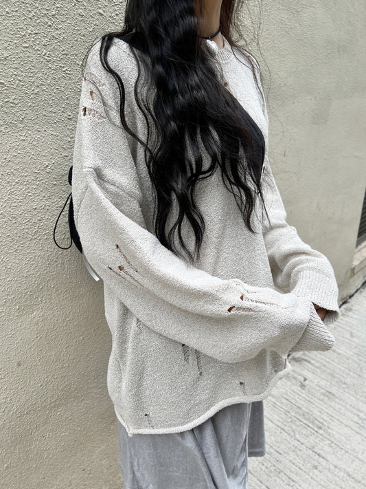 Grunge sweater / grey