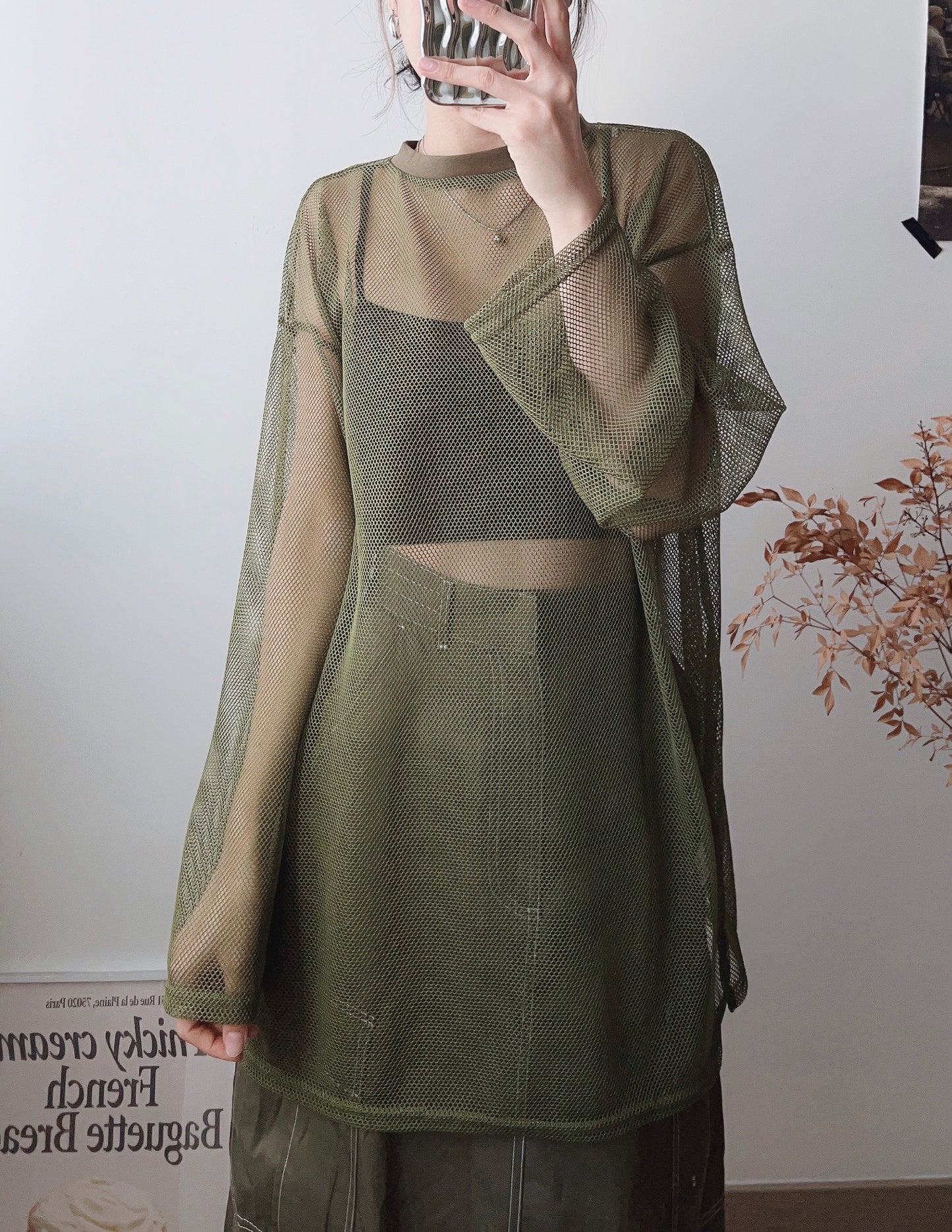 Mesh oversized top/ olive