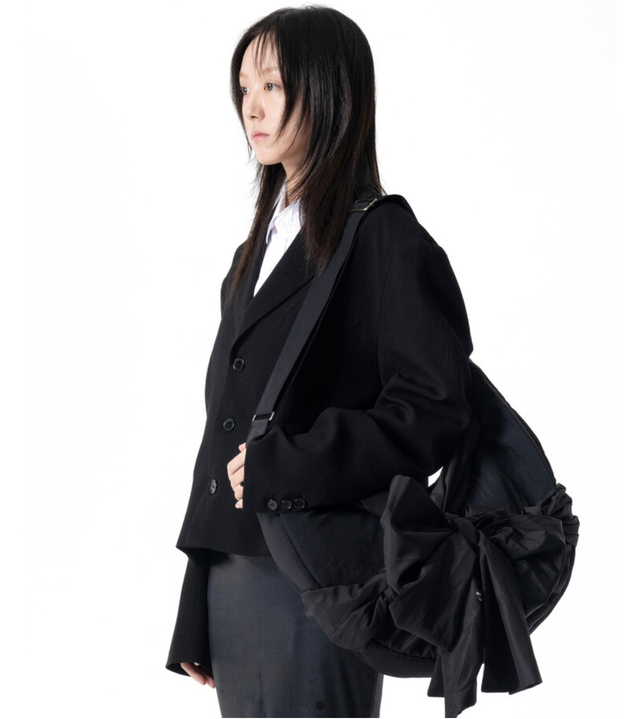 【IUGA】Knotted Shoulder Bag / Black