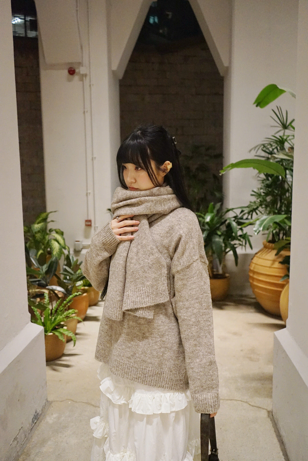 Scarf Paris knit sweater - Beige