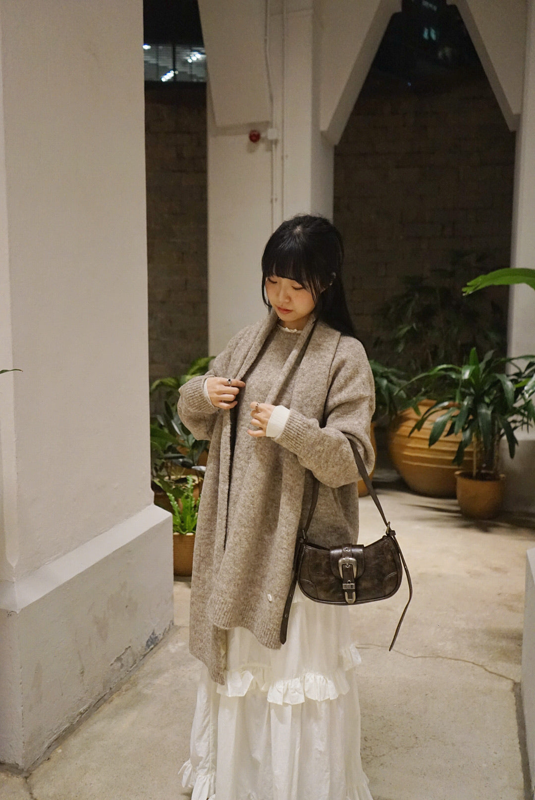 Scarf Paris knit sweater - Beige