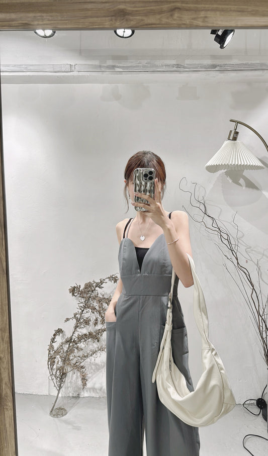 [ 完售即止！] Mooni jumpsuit/ charcoal