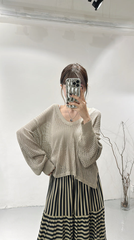 [ limited stock! ] Luna top/ beige