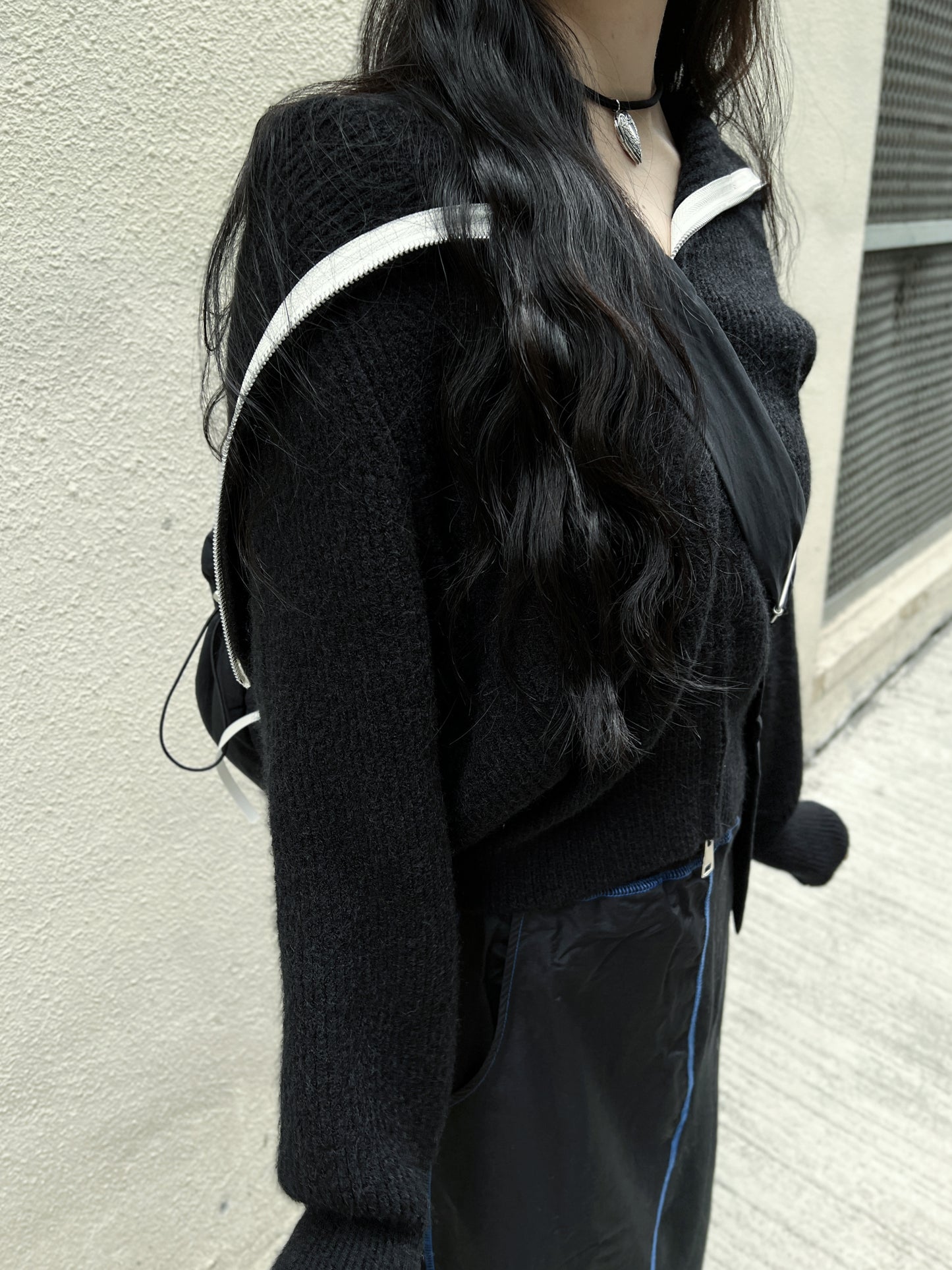 Knit Zip Up Top / black