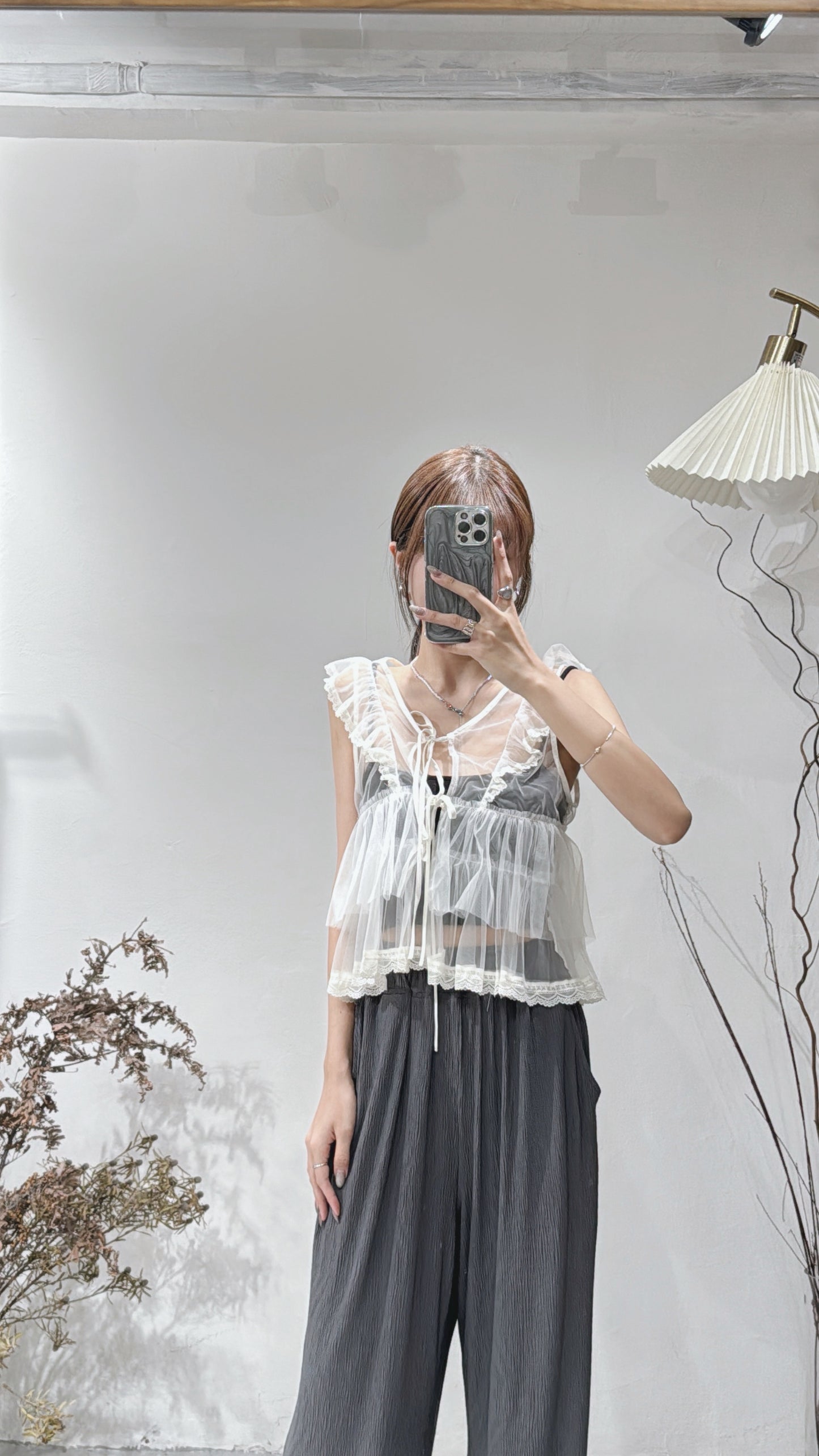 [ 超人氣！] tulle ruffle vest / ivory