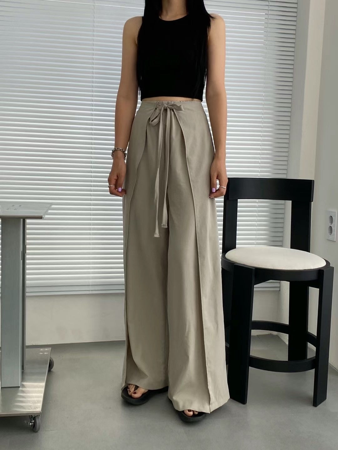 (MUST HAVE!) Side split wrap pants/ beige