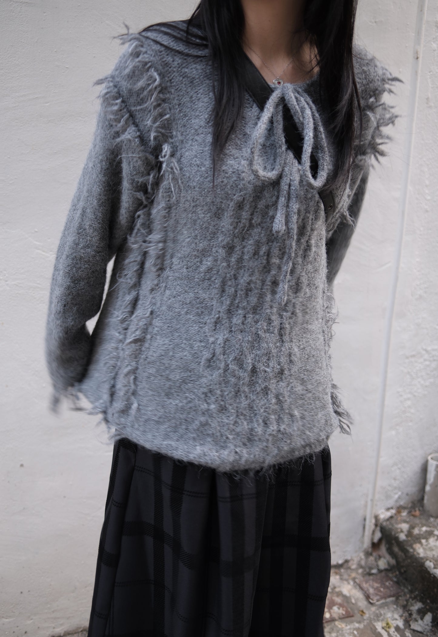 [ 冬日感 max! ] fringed knit / charcoal