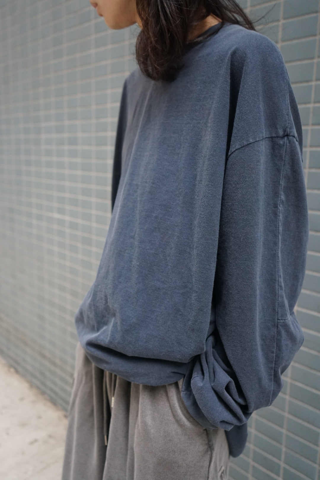 【Basic Items Option 】Oversized Dye Long Sleeve - Blue