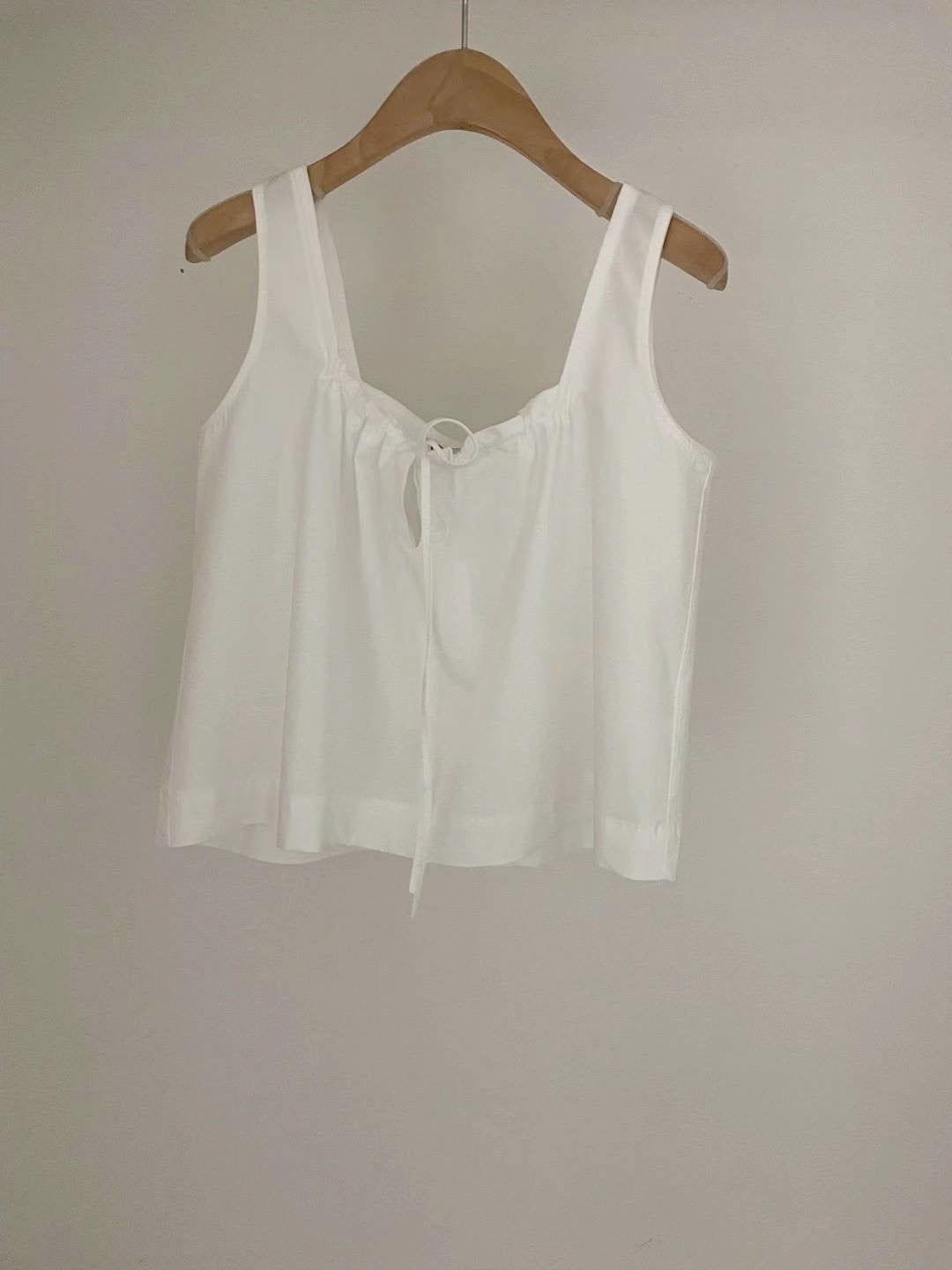 [my picks!] front tied sleeveless/ white