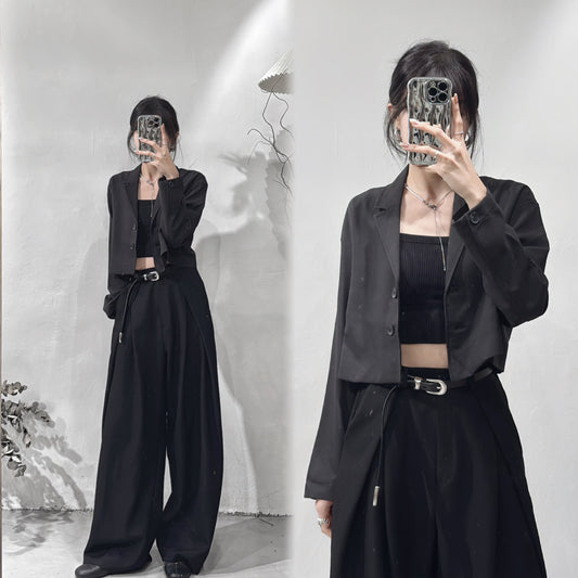 [現貨/預訂] Cropped blazer / black