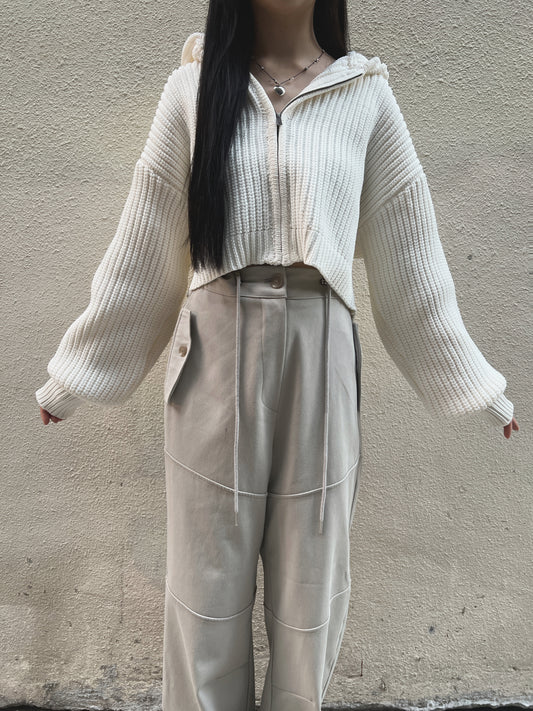 Crop knitted hoodie/ ivory