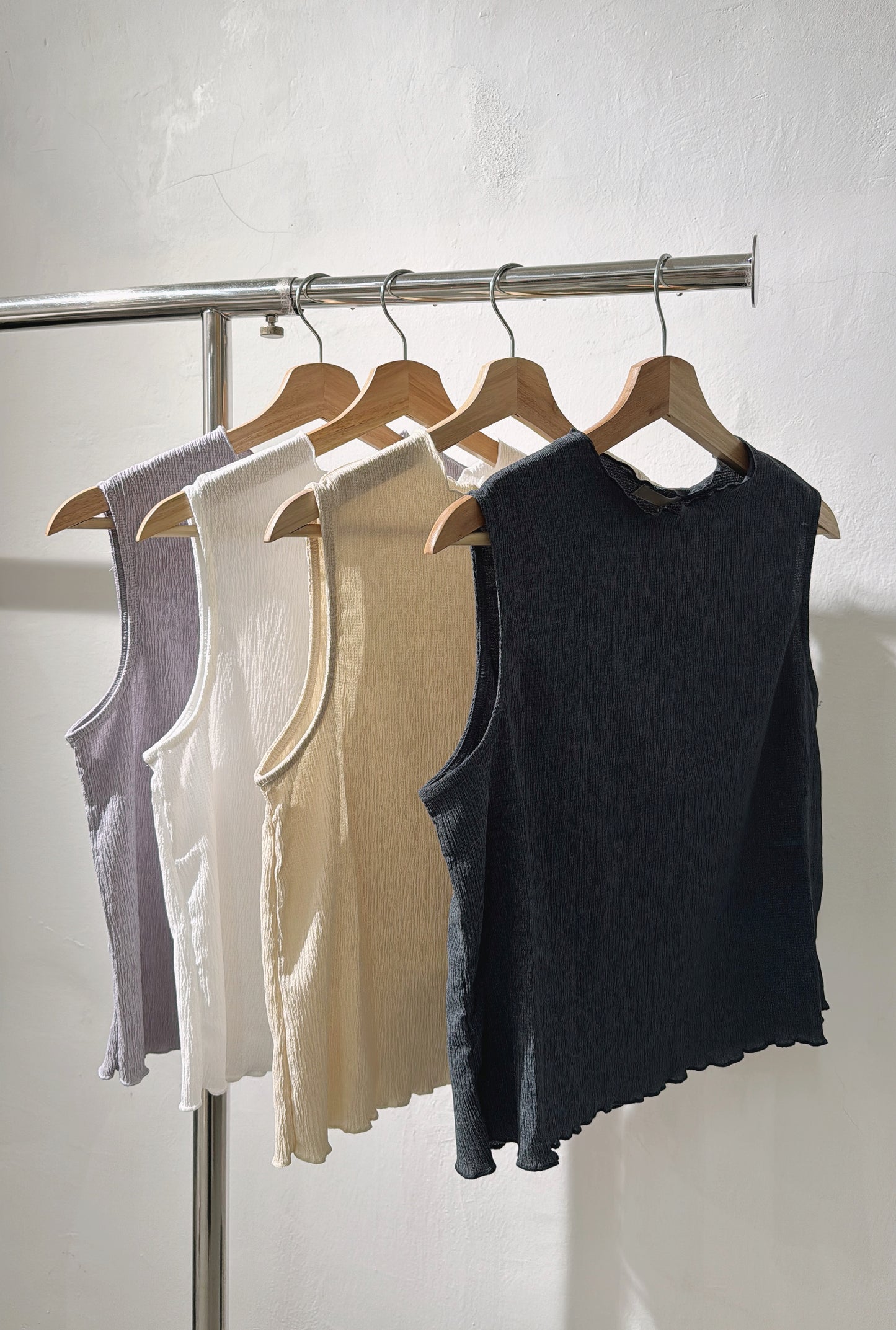 [ 內搭神物！] Ruffle Vest/ 4 colors