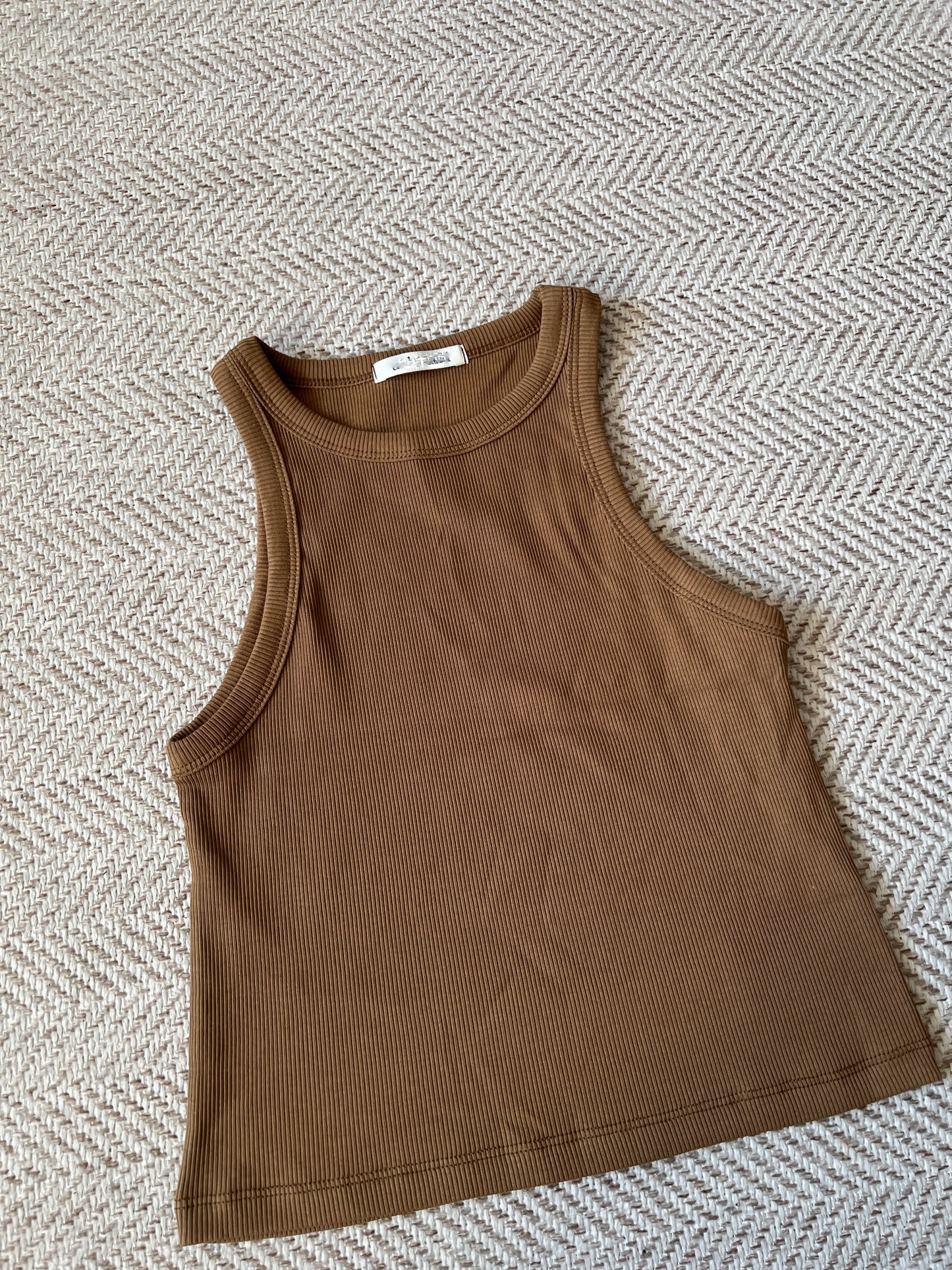 T0004/ bensy vest (Brown)