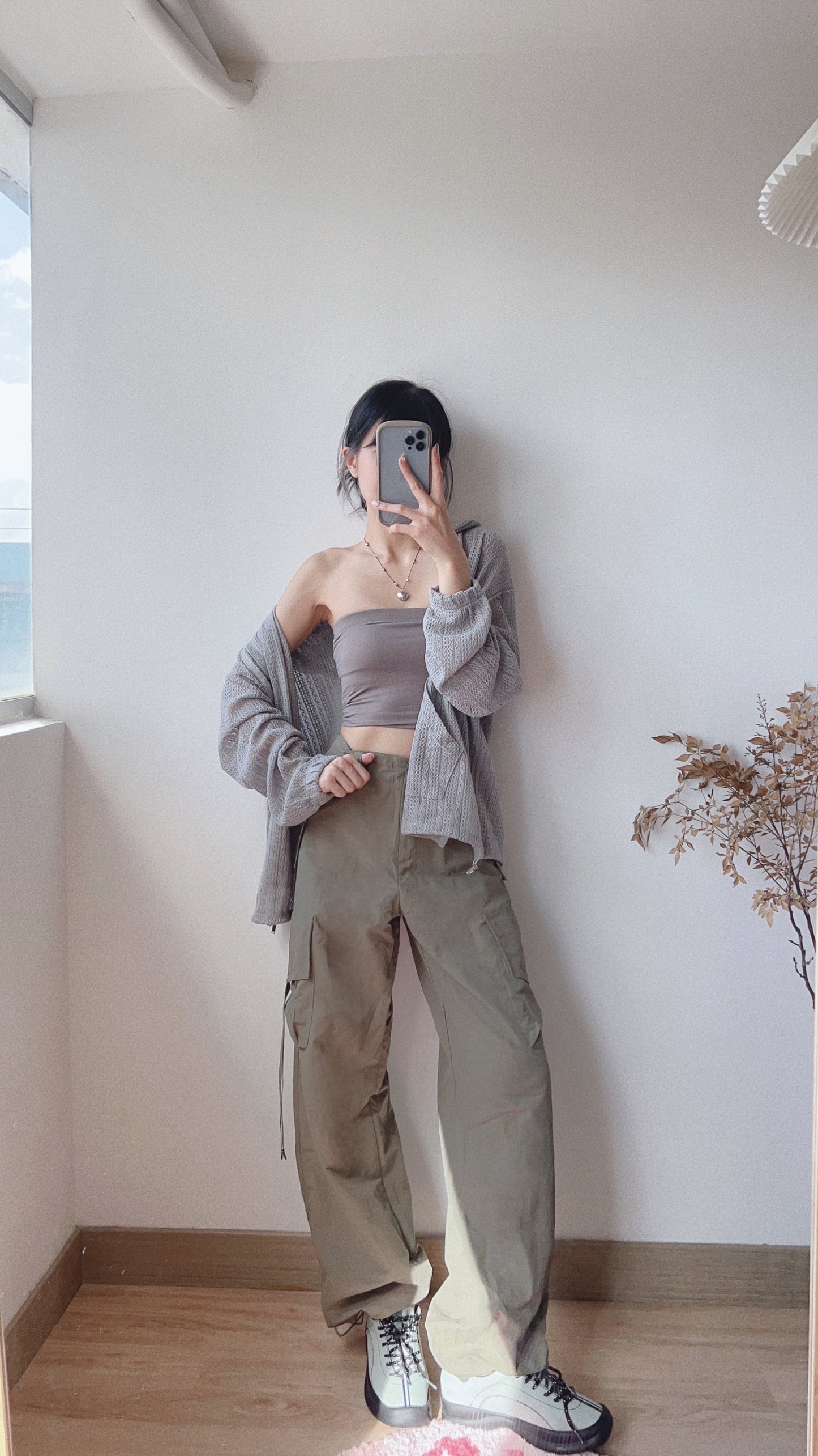 (MY PICKS!) Hooein Nylon Cargo Pants/ Olive