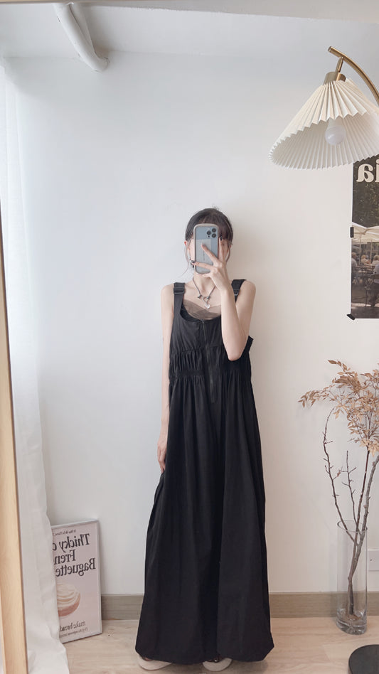 Mookiya cargo dress/ black